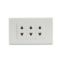 Tomacorriente Triple Blanco Classic