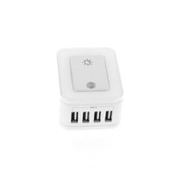 Tomacorriente Con 4 Puertos USB y Luz Nocturna (FWT-4012USB)