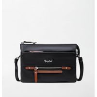 MORRAL EN CUERO GRABADO
