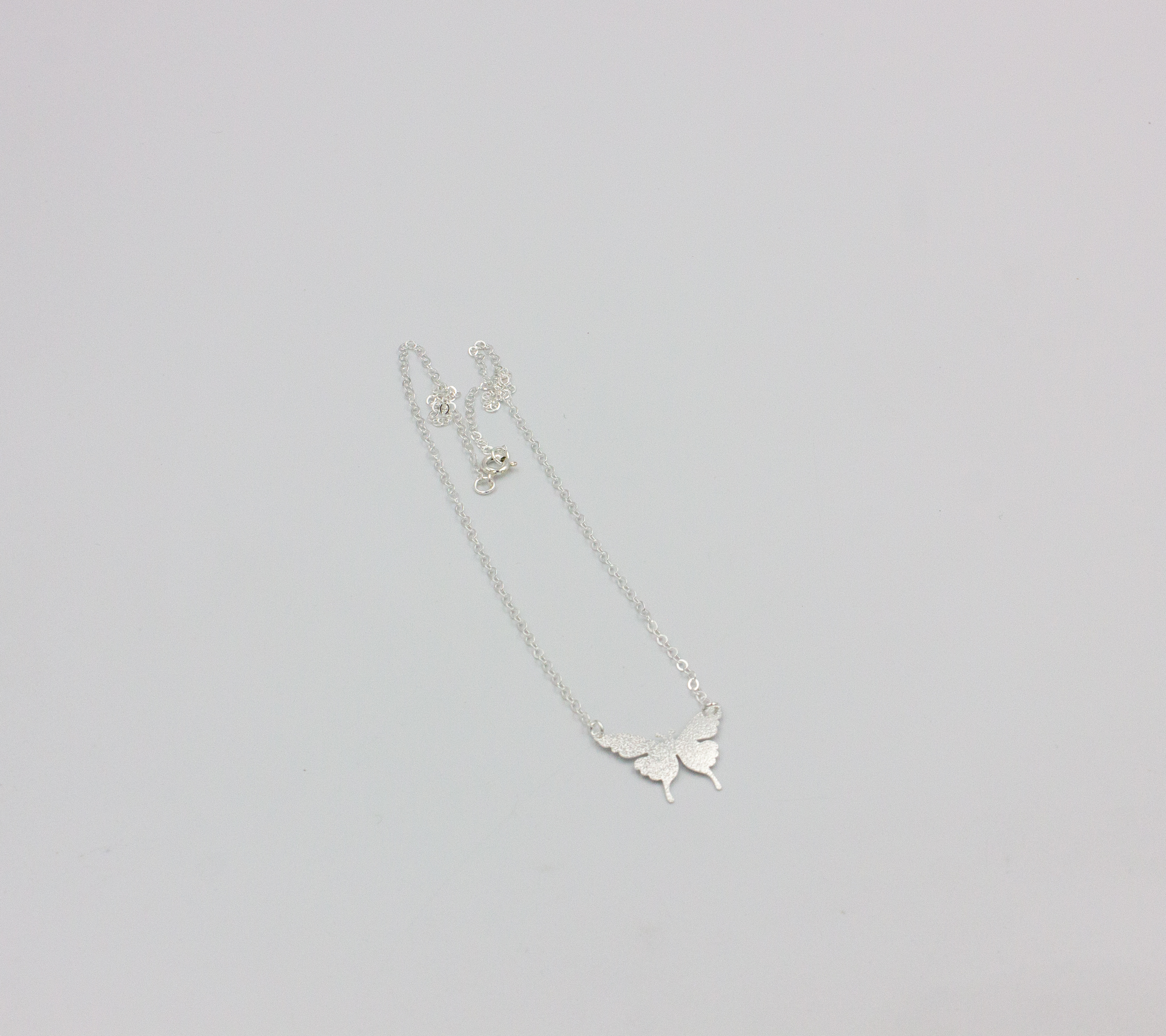 Collar Miser Mariposa