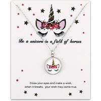 Collar redondo unicornio kawaii rosas