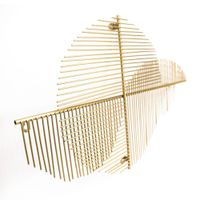 Escultura Metal Lineas Dorado 78.5 Cm