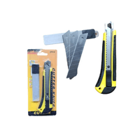 Cutter profesional con 3 laminas de repuesto cuchilla 18mm x 0.5 - Amarillo