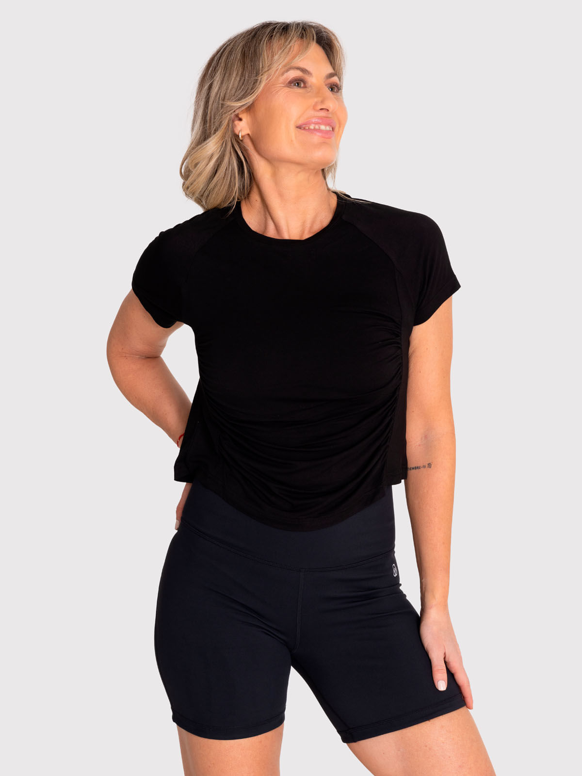 POLO MANGA CORTA PARA MUJER BLANCA NEGRO BSOUL