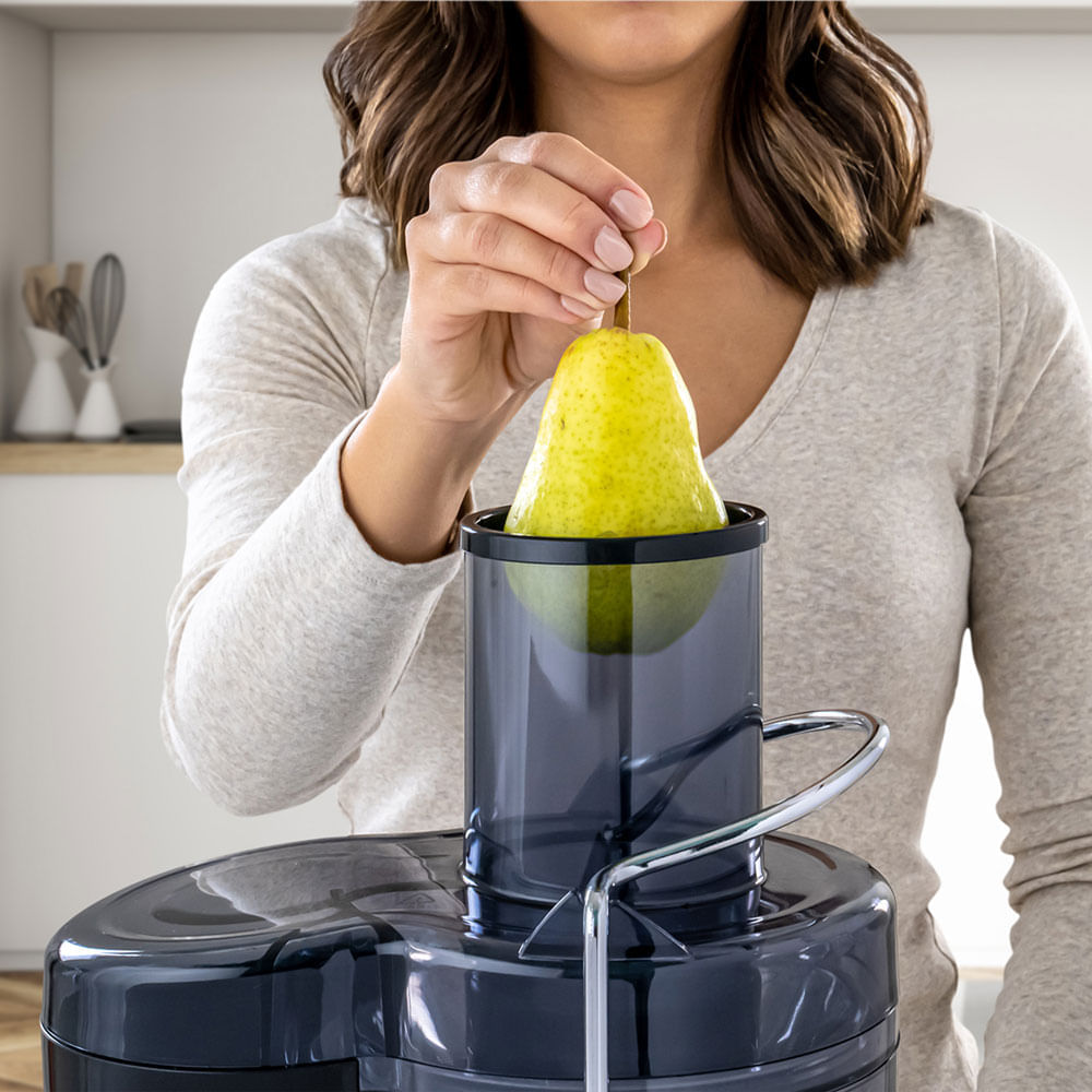 Extractor de Jugos Acero 600W Oster FPSTJE320S