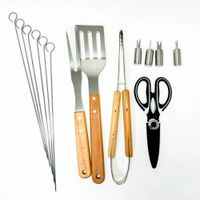 Set de Utensilios Parrilleros de 15 Piezas con Estuche – Línea Parrilla 10390073