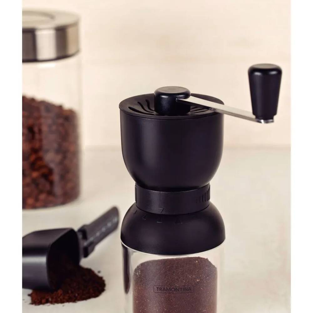Molinillo de Café Tramontina en Plástico ABS con Molino de Cerámica - MEGA IMPORT