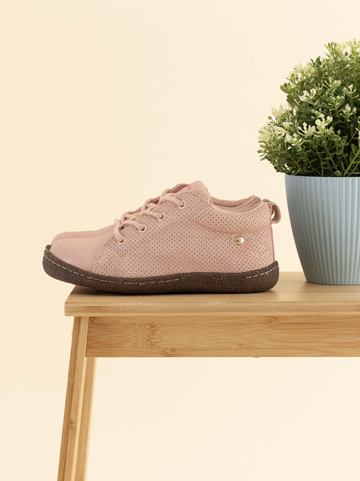 ZAPATILLA PARA NIÑA GAMUZA HERVEY ROSADO HUSH PUPPIES