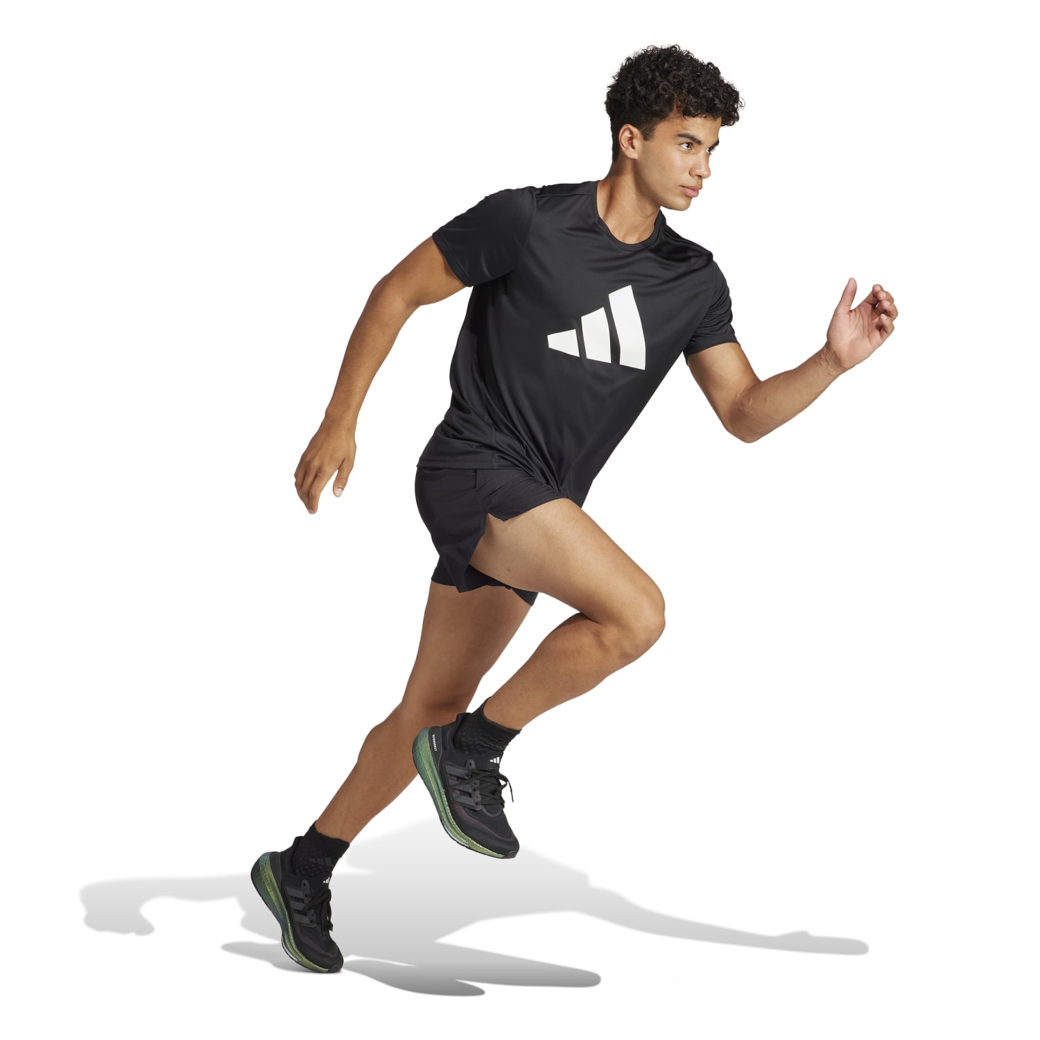 Short Deportivo Adidas Hombre Run It Il7232 Negro
