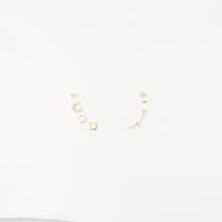 Aretes Mujer Sfera 3 Hojas Piedras Sa Blanco