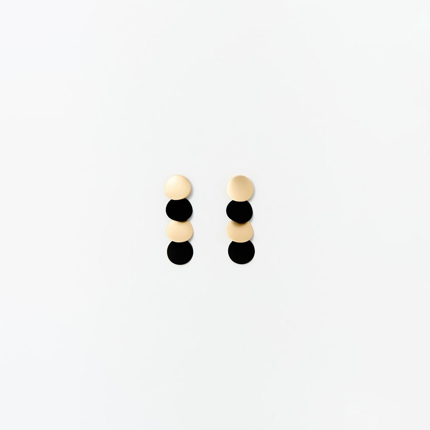 Aretes Mujer Sfera Flecos Con Piedra Mx Oro