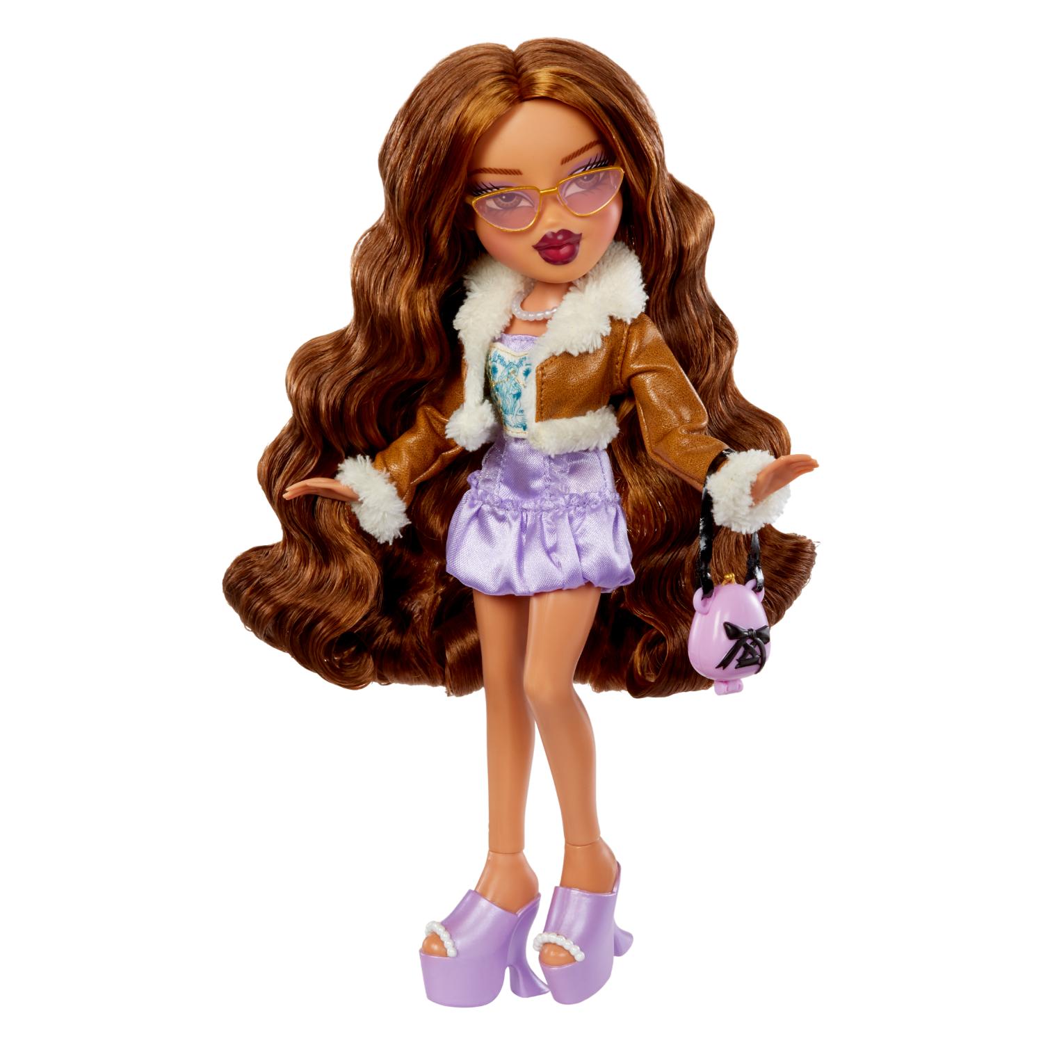 Muñeca Bratz Goin' Out! Yasmin