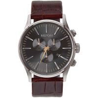 Reloj Nixon Sentry A4051887 Fecha Cronómetro Correa Cuero Marrón Gris