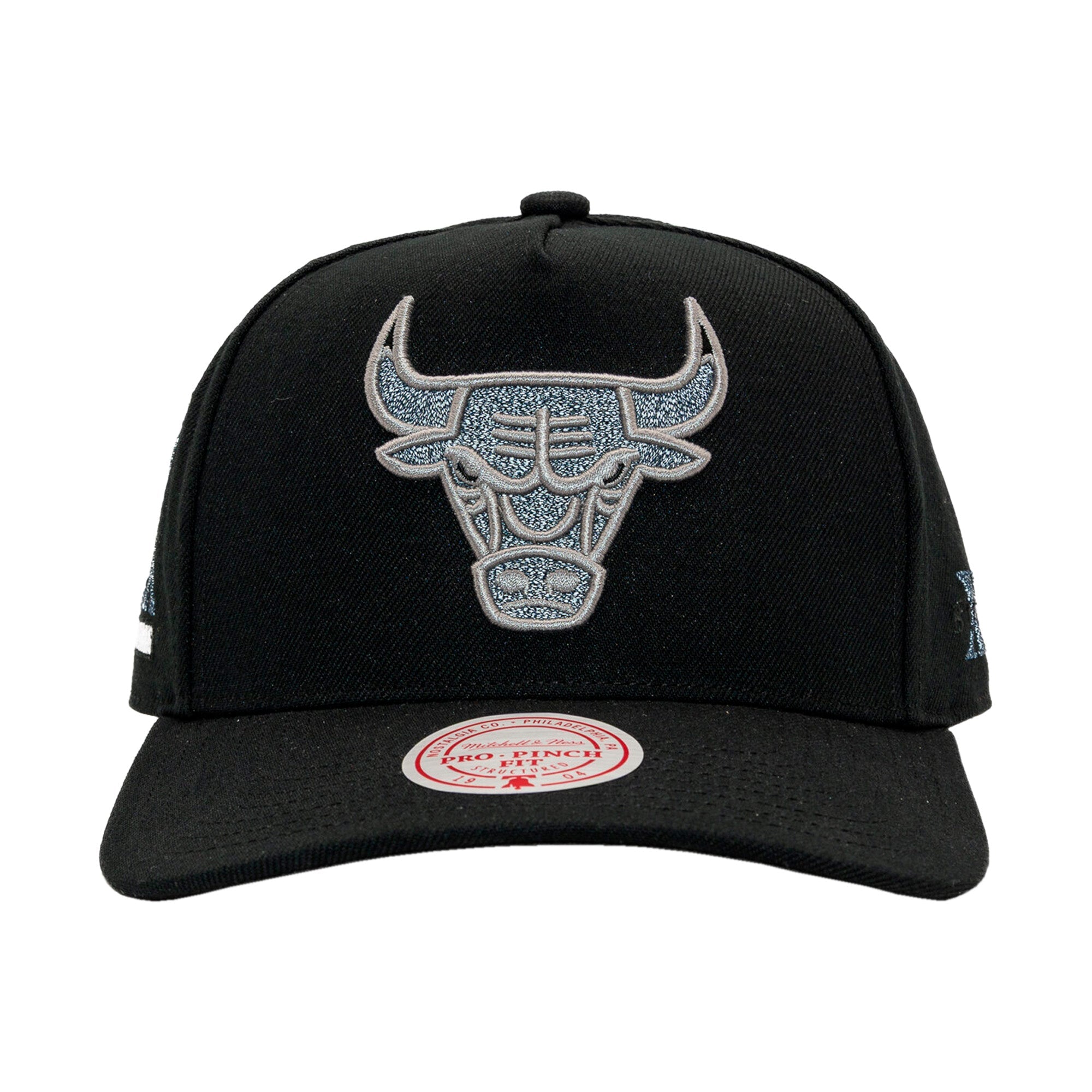 GORRA MITCHELL & NESS NBA-CHICACO BULLS HP13204-CBUBLCK - 1032598