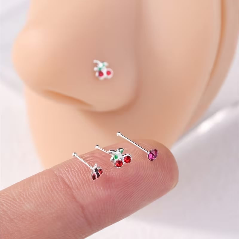 Set x 3 piercings nostril de palito recto para nariz en forma de cereza mariquita