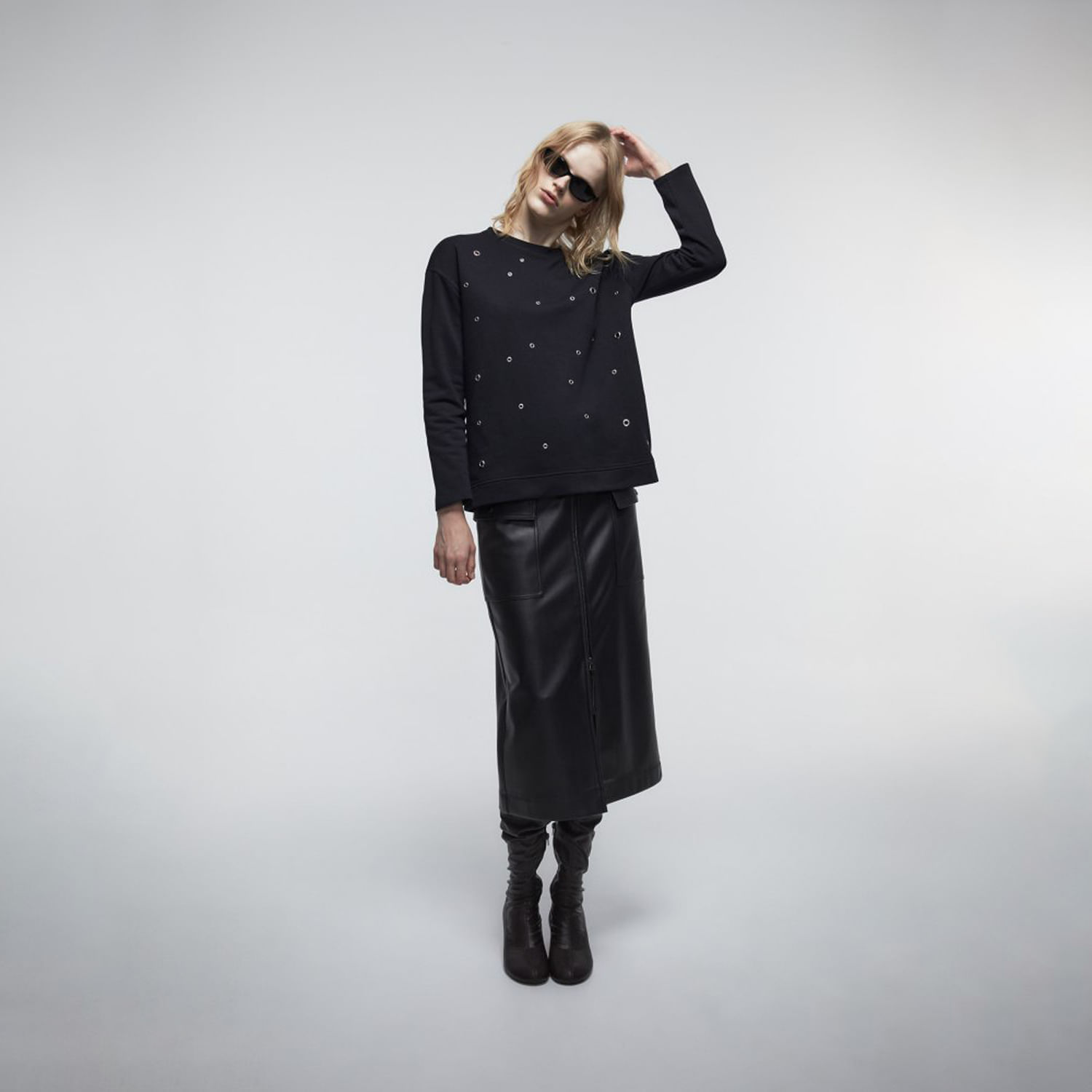 Polo Mujer Sfera Detalles Delantero Negro