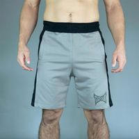 Short Urbano Hombre Tapout Legend