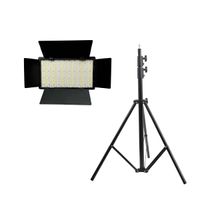 Luz Led RGB Tipo Panel Con Viseras Para Fotografía U600RGB + Parante
