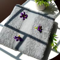Toalla mediana 120 x 60 cm Plomo de 450 Gr