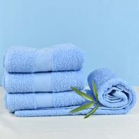 Toalla mediana 120 x 60 cm Celeste de 450 Gr