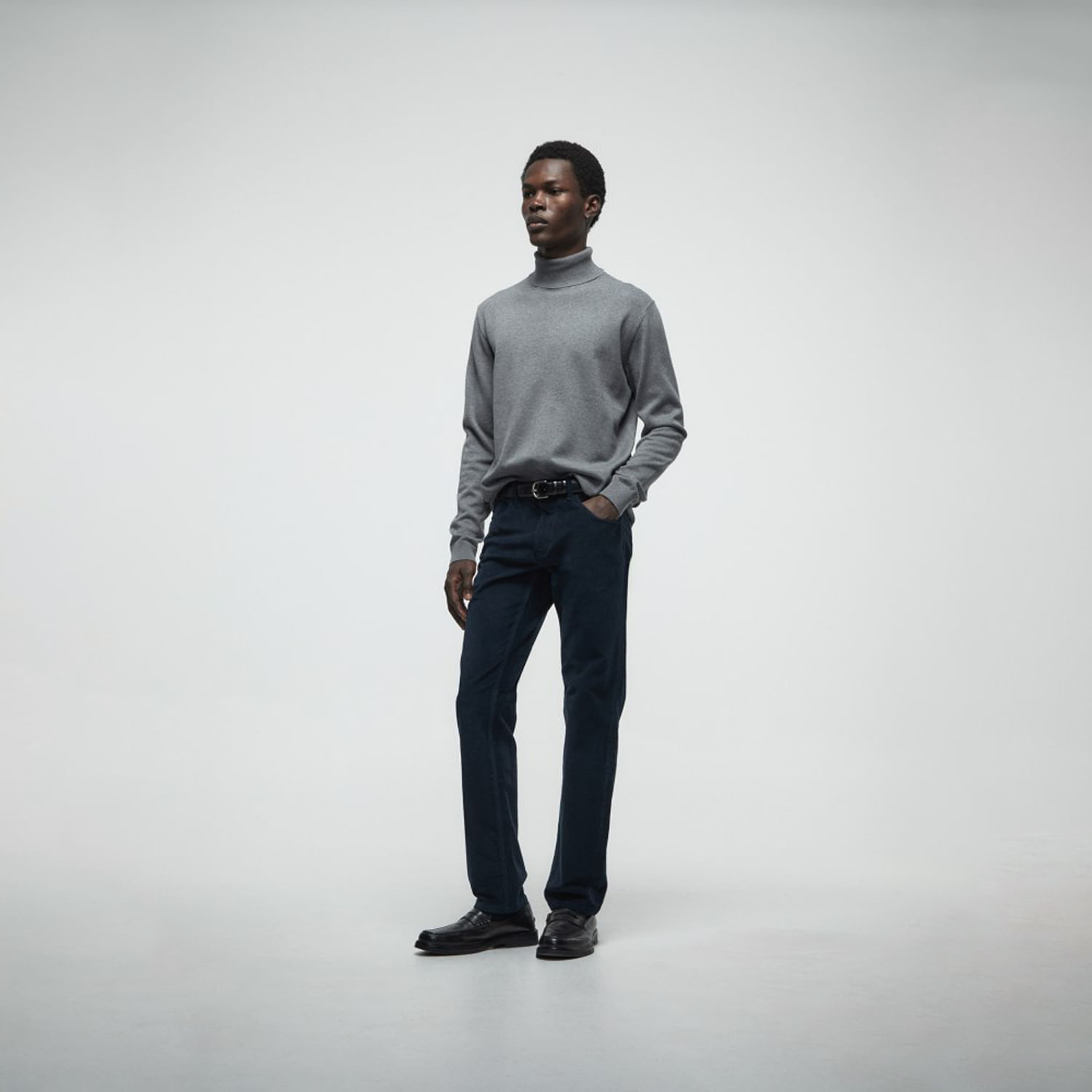 Pantalón Hombre Sfera Pana Regular Azul Marino