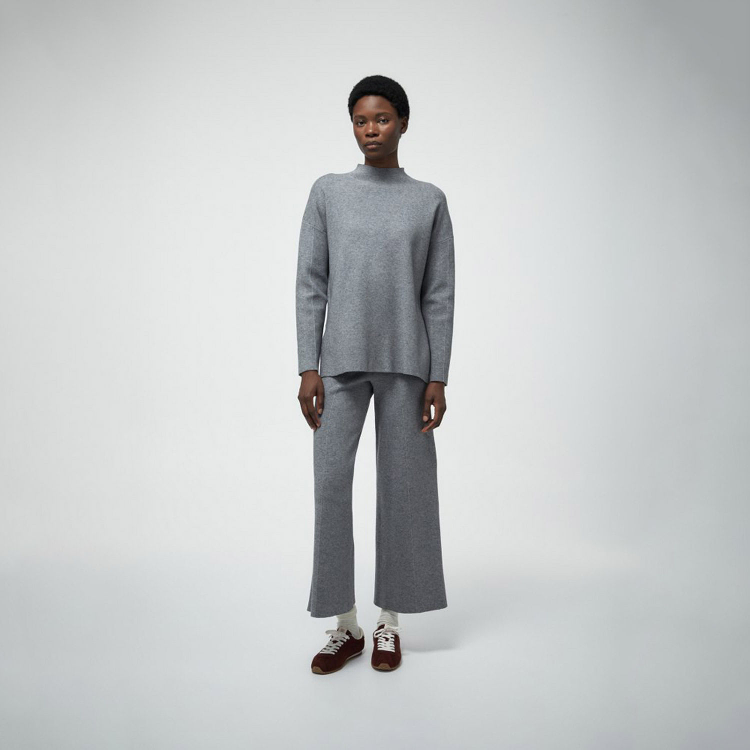 Chompa Mujer Sfera Pantalón Largo Ancho Conjunto Gris Claro