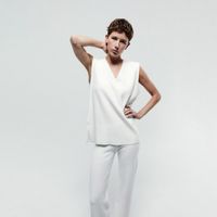 Chompa Mujer Sfera Cuello Pico Conjunto Blanco