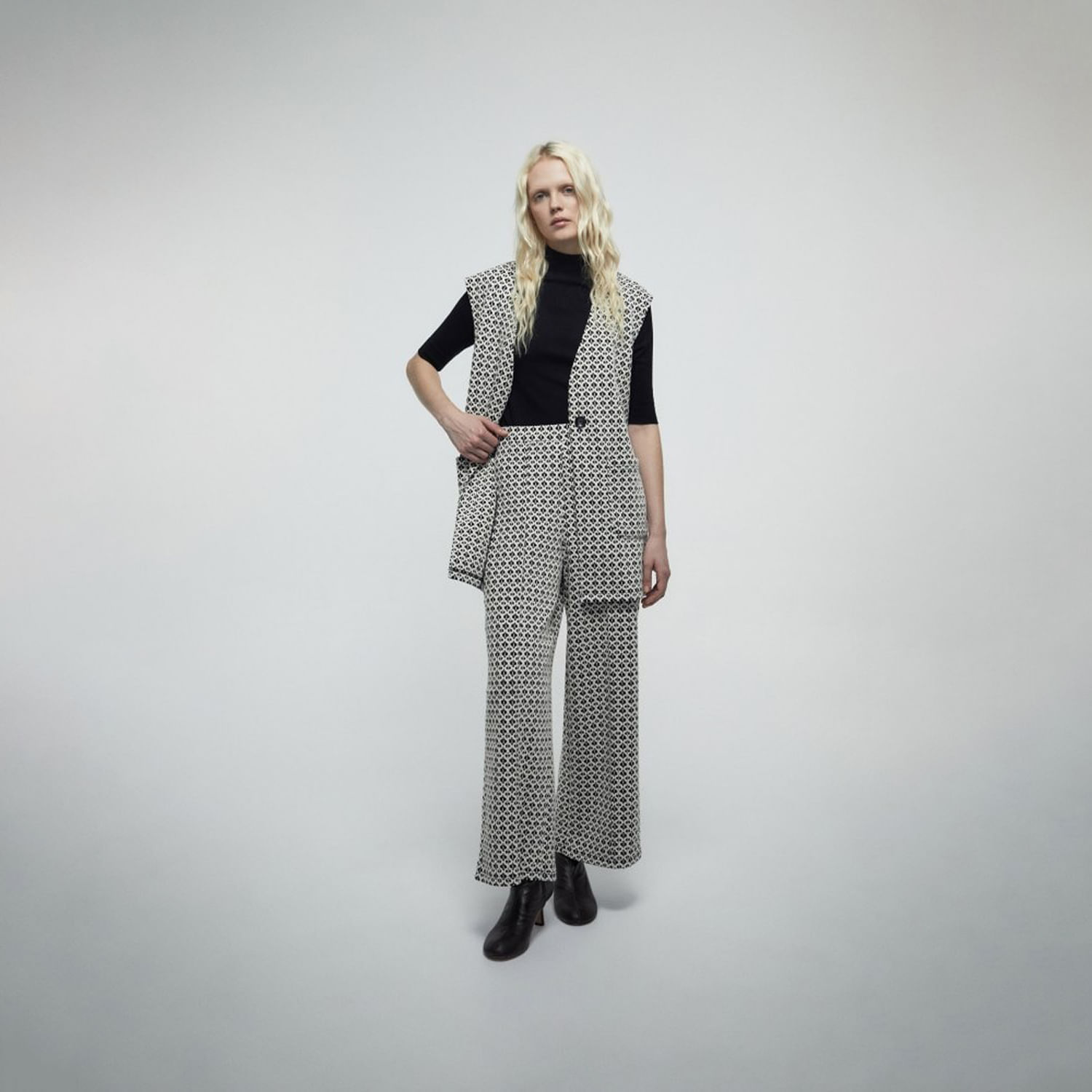 Polo Mujer Sfera Jaquard One Crudo