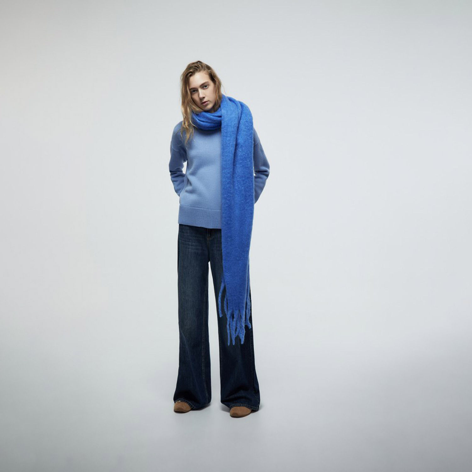 Chompa Mujer Sfera Punto Liso Azul