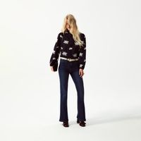 Blusa Mujer Sfera Flores Bordadas Azul Marino