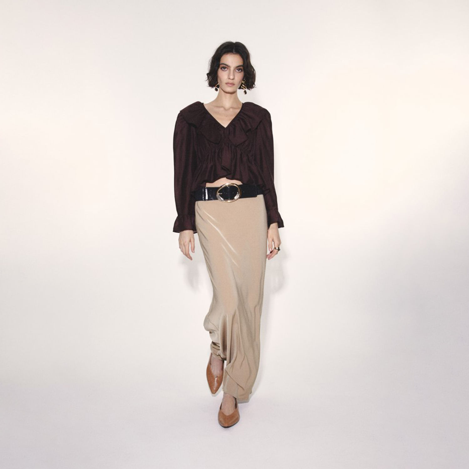 Blusa Mujer Sfera Cuerpo Escote Volantes Marrón