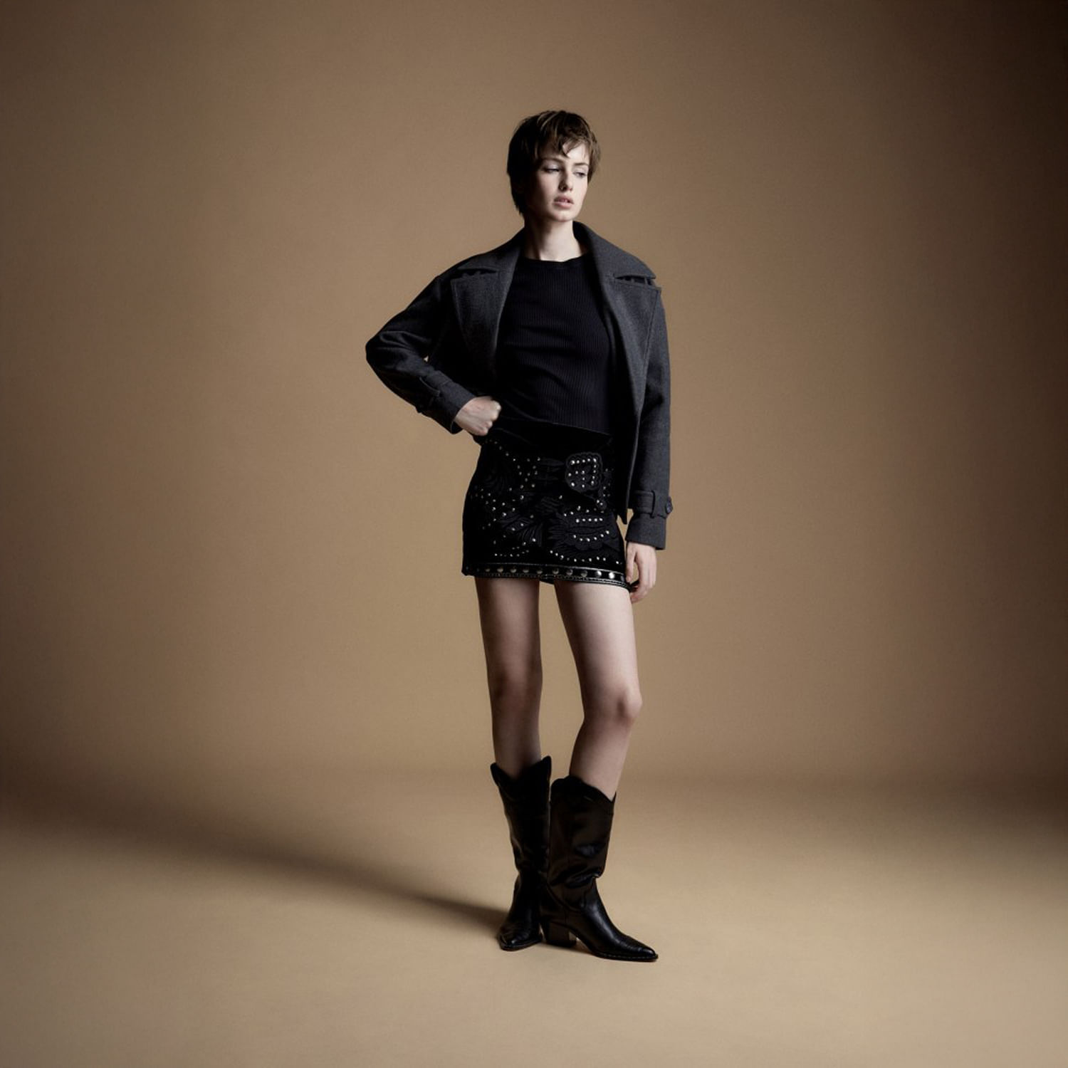Falda Mujer Sfera Mini Terciopelo Tachas Negro