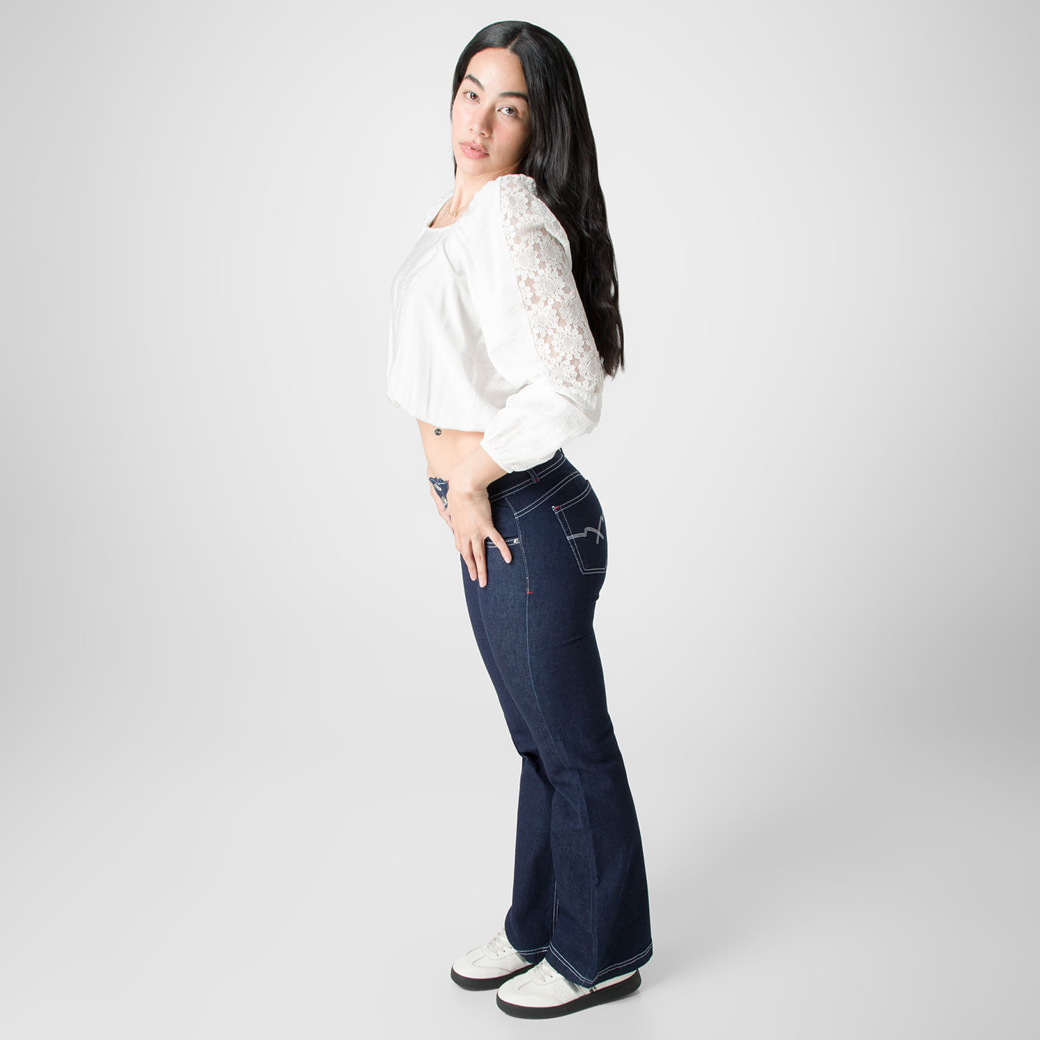 Jean Mujer Serafina 1 Squeeze Flare