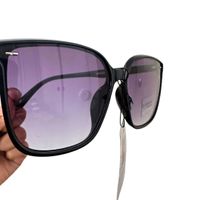 Lentes De Sol Clásicos Mujer y estuche