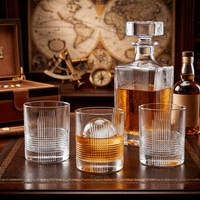 Vaso Whiskero Empire Lujo Arquitectónico en Vidrio Premium