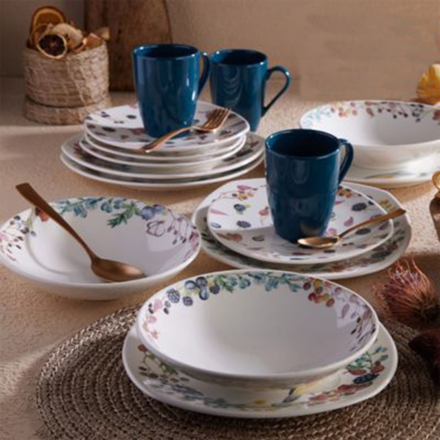 Set de Vajilla Corona Evry 4 puestos 16 piezas