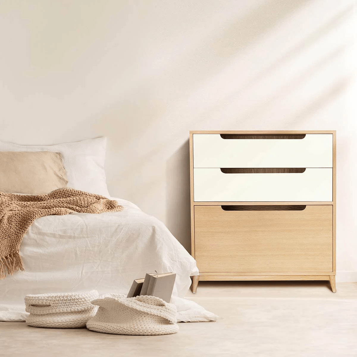 Cómoda Compacta Moka 3 cajones color Duna/Blanco TU MESITA