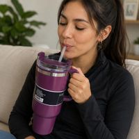 Vaso de 1200ml  Tomatodo de plástico y acero en la base - Mora