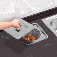 Basurero de empotrar Tramontina Clean Square en acero inoxidable con balde plástico de 5 L