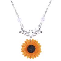 Collar de girasol plateado
