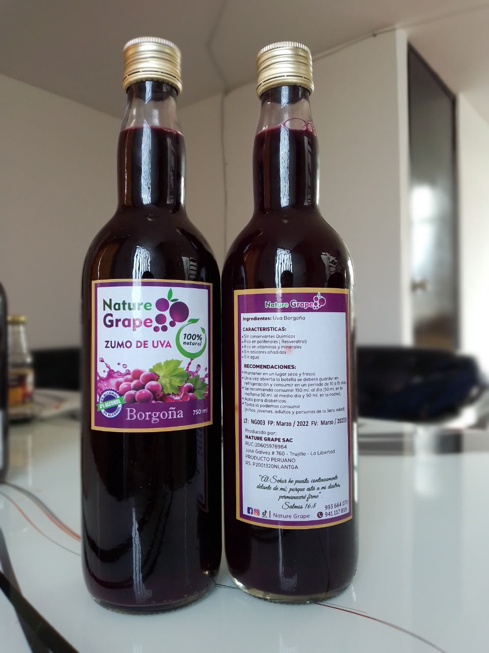 ZUMO DE UVA BORGOÑA NATURE GRAPE 100% NATURAL BOTELLA DE 750 ML